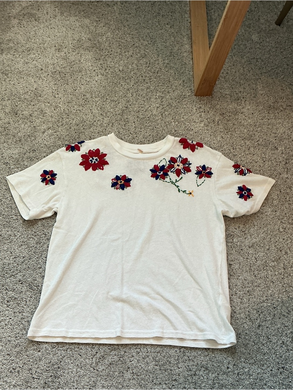 Free People Petal Stitch Short-Sleeve Tissue Embroidered Tee ~ Floral - Picture 4 of 10